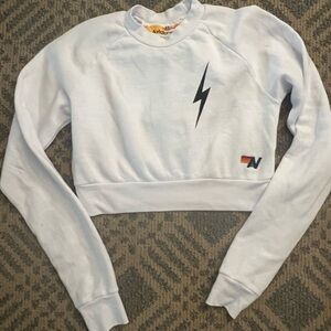 AVIATOR NARION White Lightning Bolt Crop Top SWEATSHIRT SZ XS soft
